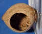 Preview: Cocosnuss - Haus  zum Anschrauben Maße dm  9,5 cm