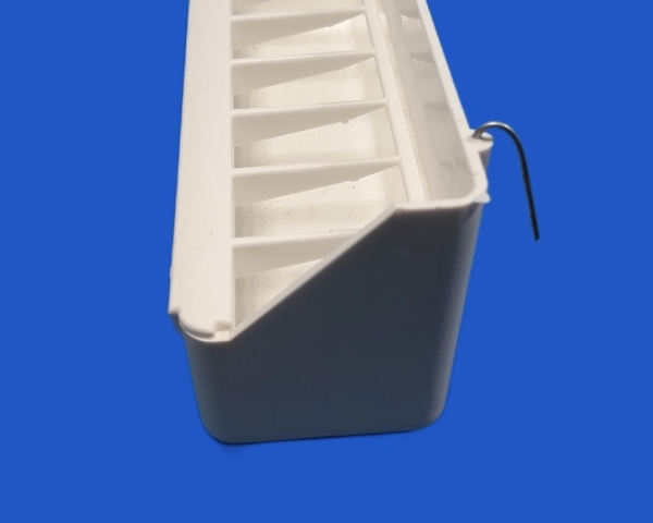 Futternapf weiss mit  Raufe  20 cm