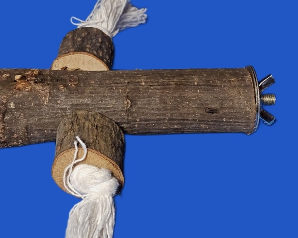 Sitzstange mit Tau  aus Rindenholz Länge ca. 21 cm  dm=23 mm