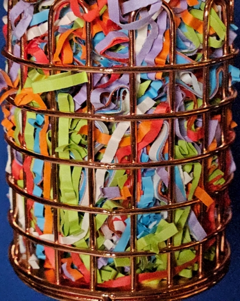 Stainless - Steel Shredder - Playing  ca.  25.x 9 x 9 cm